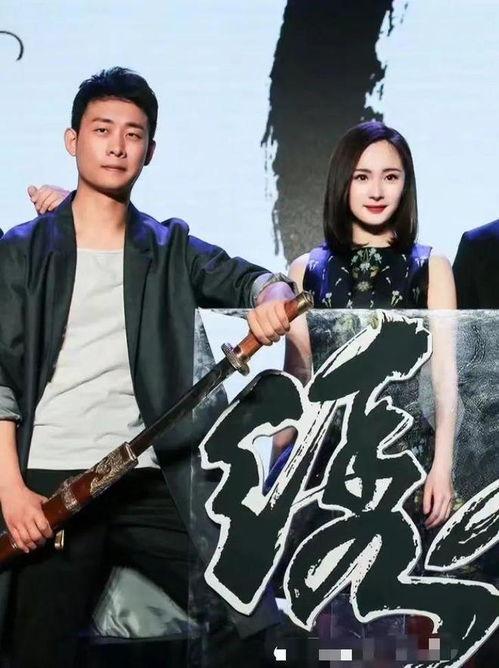 吃瓜八卦娱乐圈微博号,揭秘吃瓜群众背后的故事